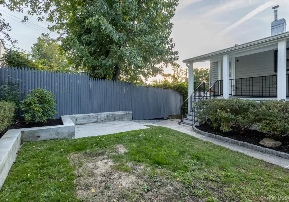 Enjoy the convenience of your own private yard with covered patio to enjoy year-round. Enjoy the convenience of your own private yard with covered patio to enjoy year-round.
