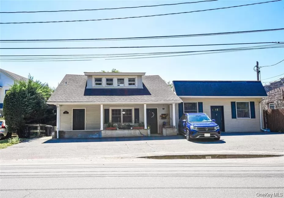 56 A & B Shore Road, Oyster Bay, NY, 1 Bedroom Bedrooms, 3 Rooms Rooms,Residential Lease,For Rent,Shore,0,1063431 56 A & B Shore Road, Oyster Bay, NY, 1 Bedroom Bedrooms, 3 Rooms Rooms,Residential Lease,For Rent,Shore,0,1063431