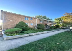 188-20 50 Ave, New York, NY, 3 Bedrooms Bedrooms, 6 Rooms Rooms,3 BathroomsBathrooms,Residential Lease,For Rent,50 Ave,0,1063389 188-20 50 Ave, New York, NY, 3 Bedrooms Bedrooms, 6 Rooms Rooms,3 BathroomsBathrooms,Residential Lease,For Rent,50 Ave,0,1063389