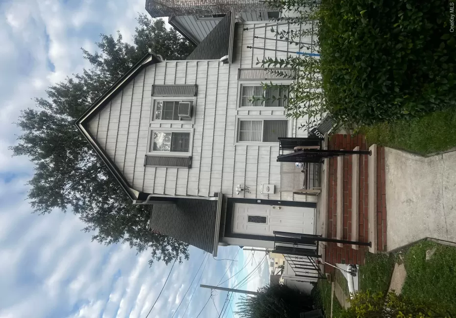 201 Butler Boulevard, Hempstead, NY, 3 Bedrooms Bedrooms, 6 Rooms Rooms,2 BathroomsBathrooms,Residential Lease,For Rent,Butler,0,1062732 201 Butler Boulevard, Hempstead, NY, 3 Bedrooms Bedrooms, 6 Rooms Rooms,2 BathroomsBathrooms,Residential Lease,For Rent,Butler,0,1062732