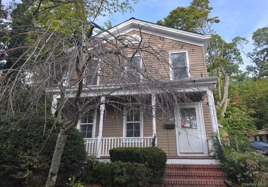 405 High Street, Brookhaven, NY, 3 Bedrooms Bedrooms, 7 Rooms Rooms,1 BathroomBathrooms,Residential,For Rent,High,0,1060810 405 High Street, Brookhaven, NY, 3 Bedrooms Bedrooms, 7 Rooms Rooms,1 BathroomBathrooms,Residential,For Rent,High,0,1060810