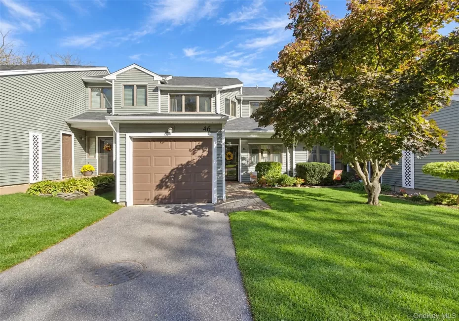 46 Jeremy Circle, Smithtown, NY, 3 Bedrooms Bedrooms, 6 Rooms Rooms,1 BathroomBathrooms,Residential,For Rent,Jeremy,0,1061889 46 Jeremy Circle, Smithtown, NY, 3 Bedrooms Bedrooms, 6 Rooms Rooms,1 BathroomBathrooms,Residential,For Rent,Jeremy,0,1061889