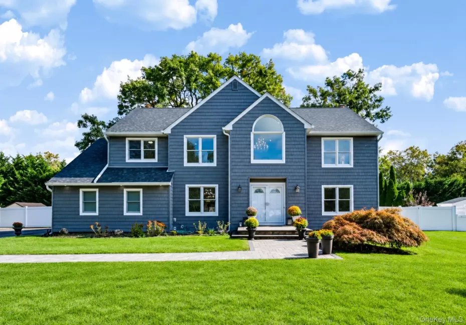 8 Brandon, Huntington, NY, 5 Bedrooms Bedrooms, 9 Rooms Rooms,2 BathroomsBathrooms,Residential,For Rent,Brandon,0,1062824 8 Brandon, Huntington, NY, 5 Bedrooms Bedrooms, 9 Rooms Rooms,2 BathroomsBathrooms,Residential,For Rent,Brandon,0,1062824