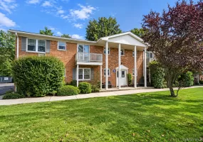 219 Fairharbor Drive, Brookhaven, NY, 1 Bedroom Bedrooms, 4 Rooms Rooms,1 BathroomBathrooms,Residential,For Rent,Fairharbor,0,1062599 219 Fairharbor Drive, Brookhaven, NY, 1 Bedroom Bedrooms, 4 Rooms Rooms,1 BathroomBathrooms,Residential,For Rent,Fairharbor,0,1062599