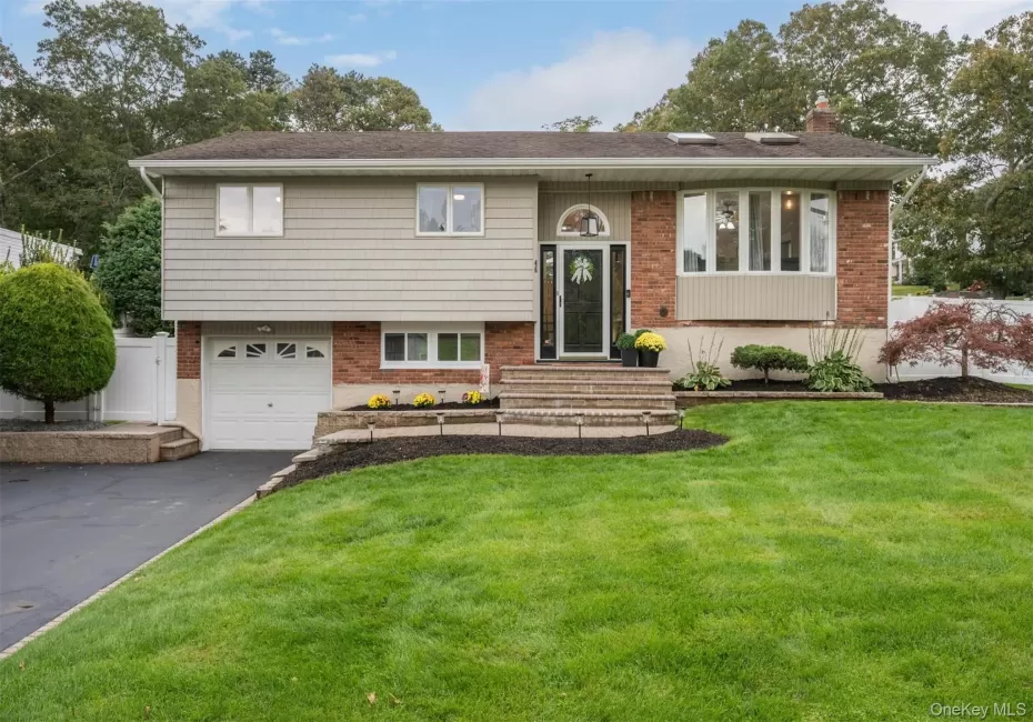 46 Parnell Drive, Smithtown, NY, 4 Bedrooms Bedrooms, 8 Rooms Rooms,2 BathroomsBathrooms,Residential,For Rent,Parnell,0,1062916 46 Parnell Drive, Smithtown, NY, 4 Bedrooms Bedrooms, 8 Rooms Rooms,2 BathroomsBathrooms,Residential,For Rent,Parnell,0,1062916