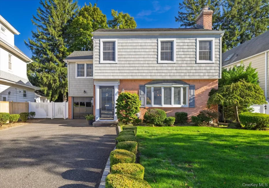 404 Cornwell Avenue, Hempstead, NY, 4 Bedrooms Bedrooms, 8 Rooms Rooms,2 BathroomsBathrooms,Residential,For Rent,Cornwell,0,1054677 404 Cornwell Avenue, Hempstead, NY, 4 Bedrooms Bedrooms, 8 Rooms Rooms,2 BathroomsBathrooms,Residential,For Rent,Cornwell,0,1054677