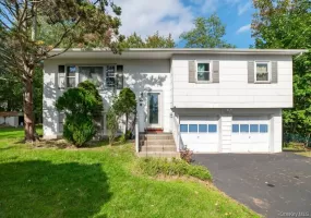 10 Connecticut Court, Clarkstown, NY, 4 Bedrooms Bedrooms, 11 Rooms Rooms,2 BathroomsBathrooms,Residential,For Rent,Connecticut,0,1063373 10 Connecticut Court, Clarkstown, NY, 4 Bedrooms Bedrooms, 11 Rooms Rooms,2 BathroomsBathrooms,Residential,For Rent,Connecticut,0,1063373
