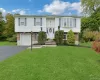 40 Lake Nanuet Drive, Clarkstown, NY, 4 Bedrooms Bedrooms, 9 Rooms Rooms,2 BathroomsBathrooms,Residential,For Rent,Lake Nanuet,0,1062597 40 Lake Nanuet Drive, Clarkstown, NY, 4 Bedrooms Bedrooms, 9 Rooms Rooms,2 BathroomsBathrooms,Residential,For Rent,Lake Nanuet,0,1062597