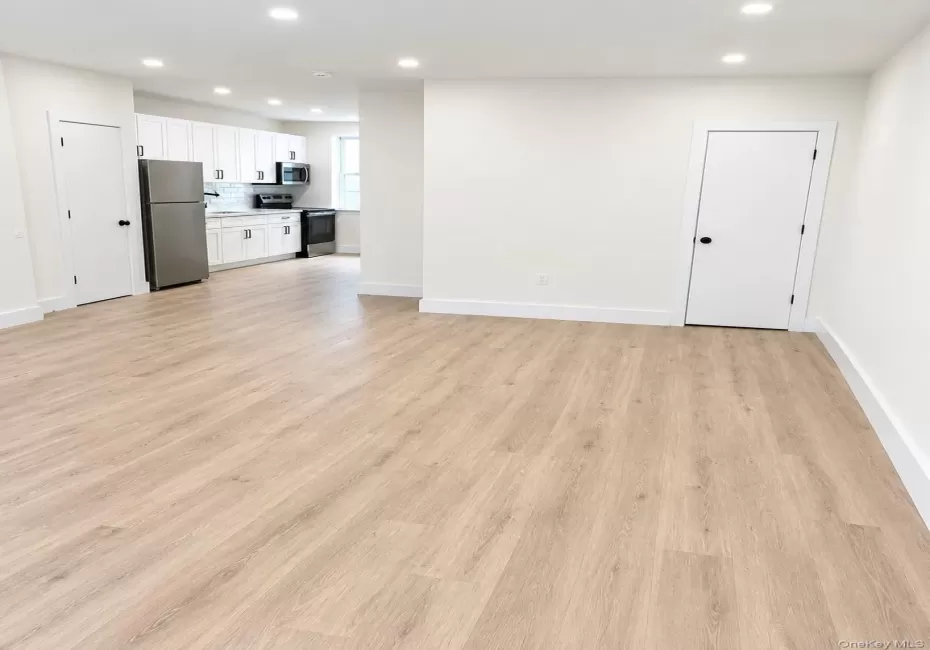 256 herzl Herzl Street, New York, NY, 3 Bedrooms Bedrooms, 7 Rooms Rooms,1 BathroomBathrooms,Residential Lease,For Rent,Herzl,0,1063592 256 herzl Herzl Street, New York, NY, 3 Bedrooms Bedrooms, 7 Rooms Rooms,1 BathroomBathrooms,Residential Lease,For Rent,Herzl,0,1063592