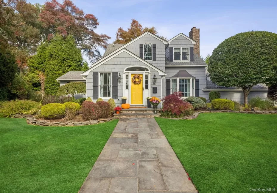 135 Shoreham Road, Oyster Bay, NY, 4 Bedrooms Bedrooms, 10 Rooms Rooms,2 BathroomsBathrooms,Residential,For Rent,Shoreham,0,1063461 135 Shoreham Road, Oyster Bay, NY, 4 Bedrooms Bedrooms, 10 Rooms Rooms,2 BathroomsBathrooms,Residential,For Rent,Shoreham,0,1063461