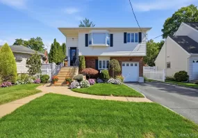 1523 Dewey Avenue, Hempstead, NY, 6 Bedrooms Bedrooms, 12 Rooms Rooms,3 BathroomsBathrooms,Residential,For Rent,Dewey,0,1063527 1523 Dewey Avenue, Hempstead, NY, 6 Bedrooms Bedrooms, 12 Rooms Rooms,3 BathroomsBathrooms,Residential,For Rent,Dewey,0,1063527
