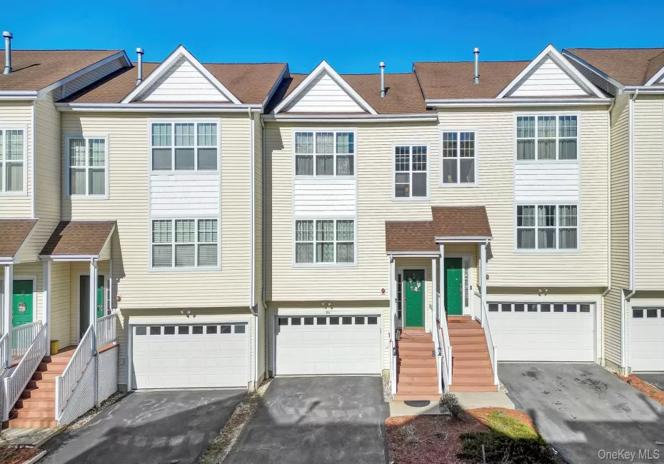 86 Woodlake Drive, Middletown, NY, 3 Bedrooms Bedrooms, 9 Rooms Rooms,2 BathroomsBathrooms,Residential,For Rent,Woodlake,0,1063045 86 Woodlake Drive, Middletown, NY, 3 Bedrooms Bedrooms, 9 Rooms Rooms,2 BathroomsBathrooms,Residential,For Rent,Woodlake,0,1063045