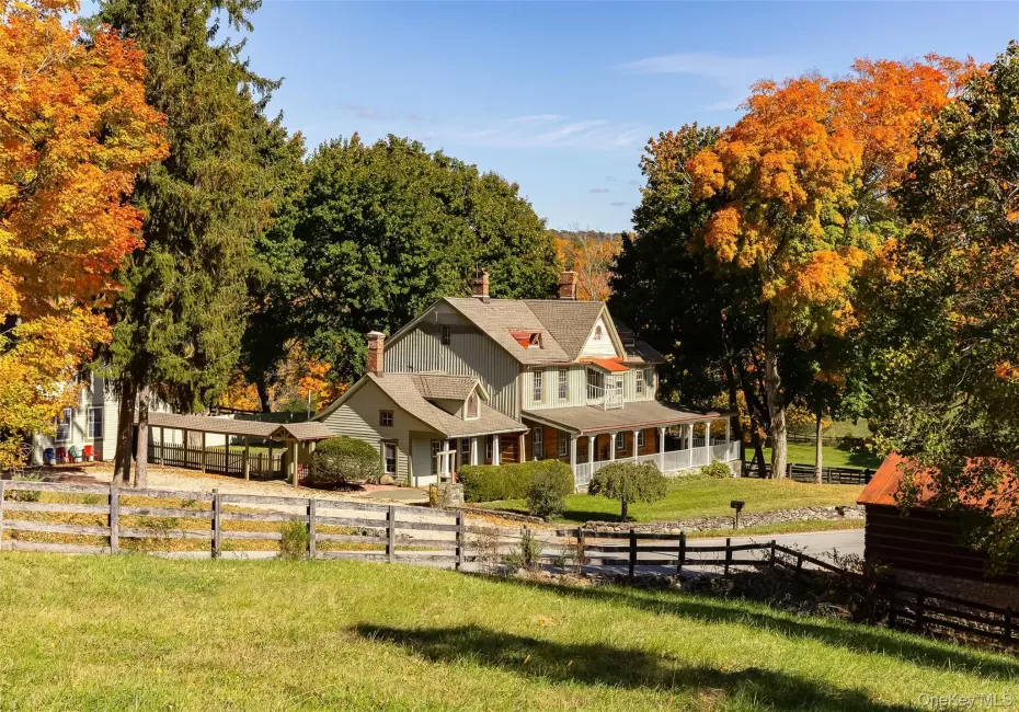 195 Drake Road, Pleasant Valley, NY, 3 Bedrooms Bedrooms, 8 Rooms Rooms,3 BathroomsBathrooms,Residential,For Rent,Drake,0,1063422 195 Drake Road, Pleasant Valley, NY, 3 Bedrooms Bedrooms, 8 Rooms Rooms,3 BathroomsBathrooms,Residential,For Rent,Drake,0,1063422