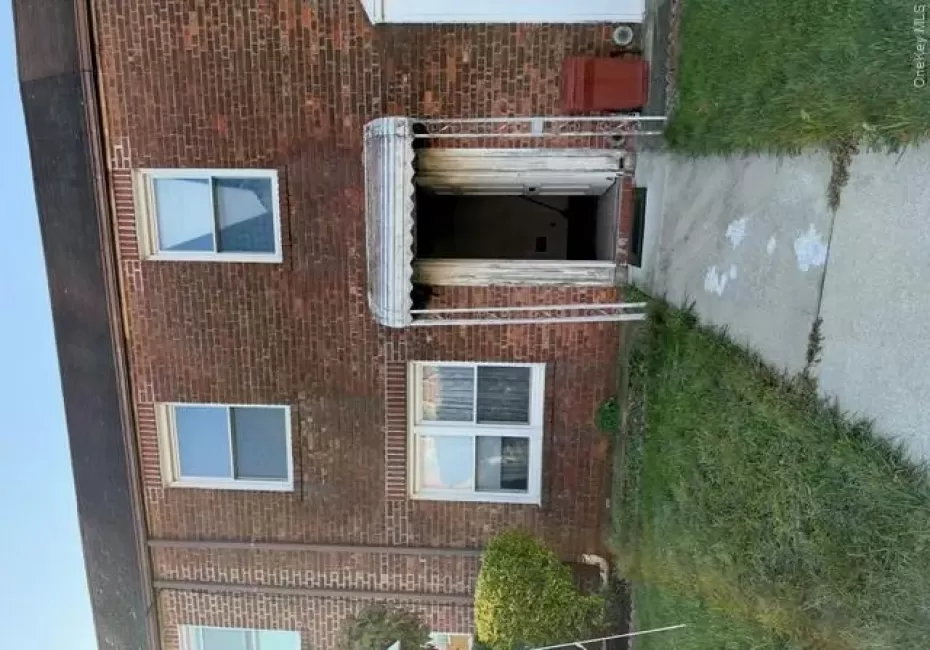 16662 22nd Avenue, New York, NY, 3 Bedrooms Bedrooms, 6 Rooms Rooms,1 BathroomBathrooms,Residential,For Rent,22nd,0,1061906 16662 22nd Avenue, New York, NY, 3 Bedrooms Bedrooms, 6 Rooms Rooms,1 BathroomBathrooms,Residential,For Rent,22nd,0,1061906