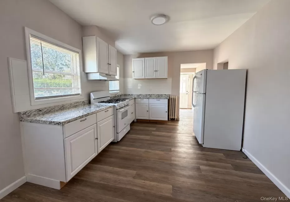 88 Smith Street, Hempstead, NY, 3 Bedrooms Bedrooms, 6 Rooms Rooms,1 BathroomBathrooms,Residential Lease,For Rent,Smith,0,1063248 88 Smith Street, Hempstead, NY, 3 Bedrooms Bedrooms, 6 Rooms Rooms,1 BathroomBathrooms,Residential Lease,For Rent,Smith,0,1063248