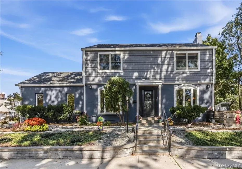 8 Woodland Road, Hempstead, NY, 3 Bedrooms Bedrooms, 7 Rooms Rooms,3 BathroomsBathrooms,Residential,For Rent,Woodland,0,1063711 8 Woodland Road, Hempstead, NY, 3 Bedrooms Bedrooms, 7 Rooms Rooms,3 BathroomsBathrooms,Residential,For Rent,Woodland,0,1063711