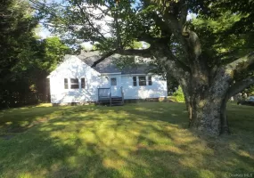 105 Wood Avenue, Forestburgh, NY, 4 Bedrooms Bedrooms, 7 Rooms Rooms,1 BathroomBathrooms,Residential,For Rent,Wood,0,1063577 105 Wood Avenue, Forestburgh, NY, 4 Bedrooms Bedrooms, 7 Rooms Rooms,1 BathroomBathrooms,Residential,For Rent,Wood,0,1063577