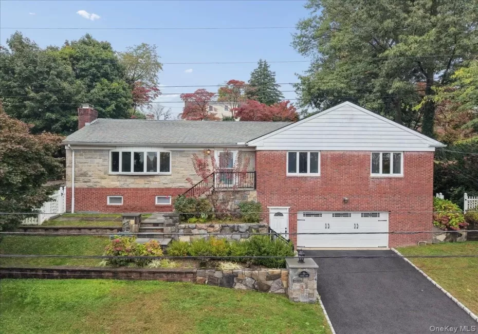 79 Cliffside Drive, Yonkers, NY, 3 Bedrooms Bedrooms, 8 Rooms Rooms,2 BathroomsBathrooms,Residential,For Rent,Cliffside,0,1056752 79 Cliffside Drive, Yonkers, NY, 3 Bedrooms Bedrooms, 8 Rooms Rooms,2 BathroomsBathrooms,Residential,For Rent,Cliffside,0,1056752