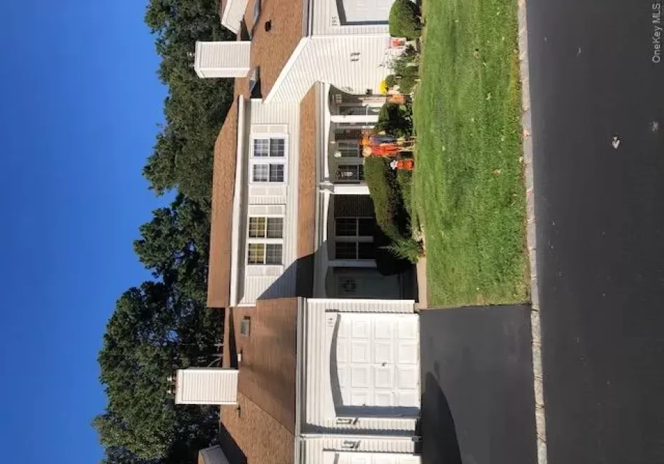 194 Haddon Hollow Court, Brookhaven, NY, 3 Bedrooms Bedrooms, 6 Rooms Rooms,1 BathroomBathrooms,Residential,For Rent,Haddon Hollow,0,1063518 194 Haddon Hollow Court, Brookhaven, NY, 3 Bedrooms Bedrooms, 6 Rooms Rooms,1 BathroomBathrooms,Residential,For Rent,Haddon Hollow,0,1063518