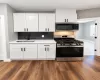 5068 43rd Street, New York, NY, 3 Bedrooms Bedrooms, 4 Rooms Rooms,1 BathroomBathrooms,Residential Lease,For Rent,43rd,0,1063603 5068 43rd Street, New York, NY, 3 Bedrooms Bedrooms, 4 Rooms Rooms,1 BathroomBathrooms,Residential Lease,For Rent,43rd,0,1063603
