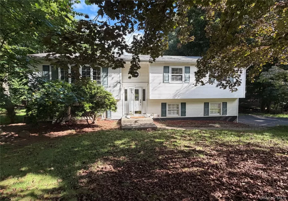6 Bell Court, Ramapo, NY, 3 Bedrooms Bedrooms, 10 Rooms Rooms,2 BathroomsBathrooms,Residential,For Rent,Bell,0,1062972 6 Bell Court, Ramapo, NY, 3 Bedrooms Bedrooms, 10 Rooms Rooms,2 BathroomsBathrooms,Residential,For Rent,Bell,0,1062972