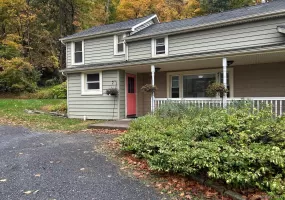 55 Pancake Hollow Road, Marlboro, NY, 2 Bedrooms Bedrooms, 5 Rooms Rooms,1 BathroomBathrooms,Residential Lease,For Rent,Pancake Hollow,0,1062608 55 Pancake Hollow Road, Marlboro, NY, 2 Bedrooms Bedrooms, 5 Rooms Rooms,1 BathroomBathrooms,Residential Lease,For Rent,Pancake Hollow,0,1062608