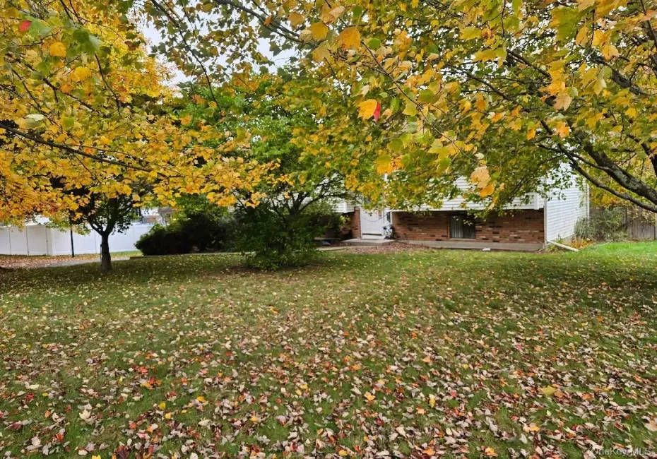 61 Maureen Drive, Middletown, NY, 4 Bedrooms Bedrooms, 9 Rooms Rooms,2 BathroomsBathrooms,Residential,For Rent,Maureen,0,1063882 61 Maureen Drive, Middletown, NY, 4 Bedrooms Bedrooms, 9 Rooms Rooms,2 BathroomsBathrooms,Residential,For Rent,Maureen,0,1063882