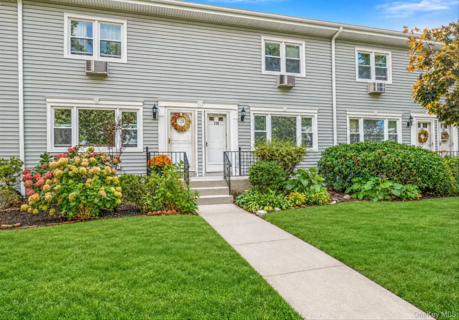 126 Cardinal Lane, Islip, NY, 2 Bedrooms Bedrooms, 5 Rooms Rooms,2 BathroomsBathrooms,Residential,For Rent,Cardinal,0,1063543 126 Cardinal Lane, Islip, NY, 2 Bedrooms Bedrooms, 5 Rooms Rooms,2 BathroomsBathrooms,Residential,For Rent,Cardinal,0,1063543