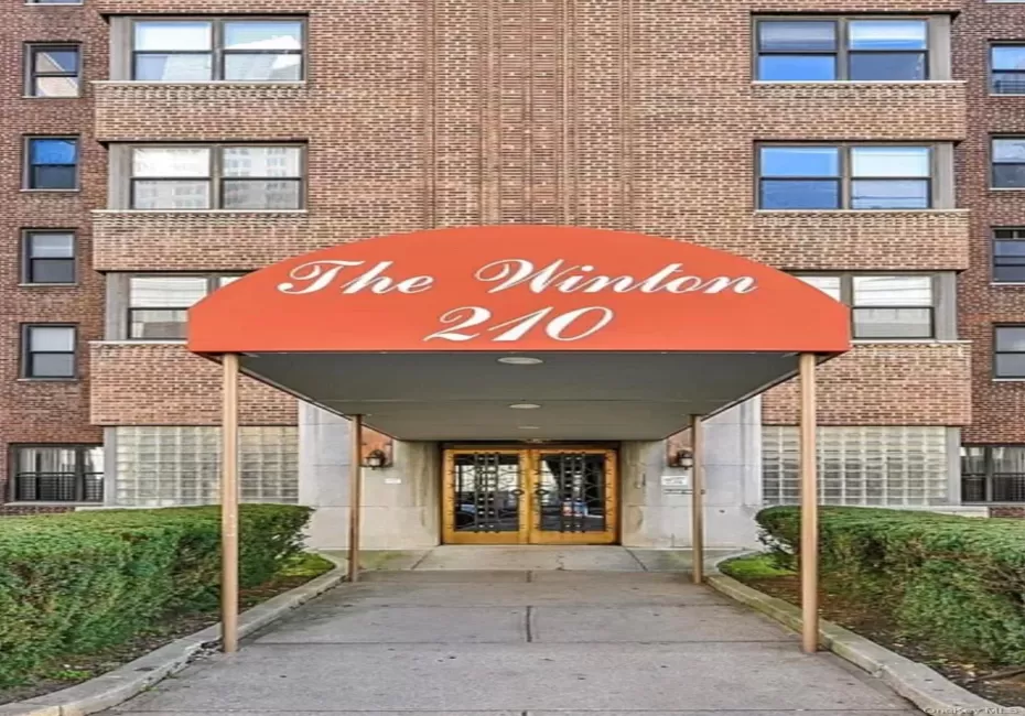 210 Martine Avenue, White Plains, NY, 3 Rooms Rooms,1 BathroomBathrooms,Residential Lease,For Rent,Martine,0,1063839 210 Martine Avenue, White Plains, NY, 3 Rooms Rooms,1 BathroomBathrooms,Residential Lease,For Rent,Martine,0,1063839