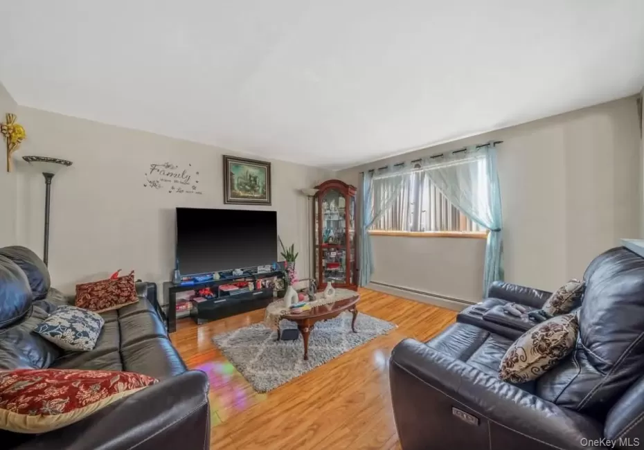 175 Clement Avenue, Hempstead, NY, 2 Bedrooms Bedrooms, 4 Rooms Rooms,1 BathroomBathrooms,Residential Lease,For Rent,Clement,0,1063946 175 Clement Avenue, Hempstead, NY, 2 Bedrooms Bedrooms, 4 Rooms Rooms,1 BathroomBathrooms,Residential Lease,For Rent,Clement,0,1063946