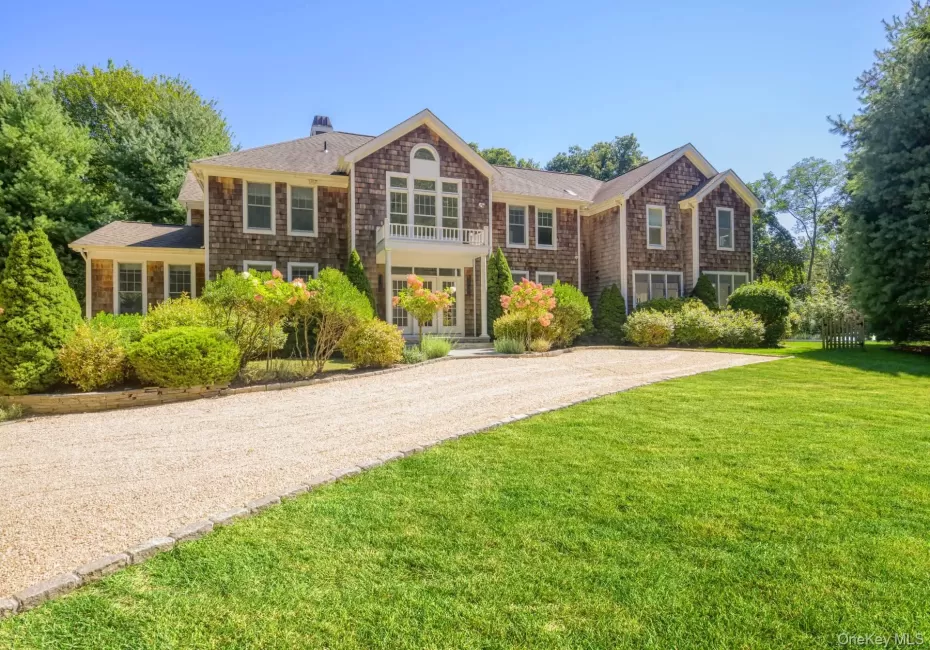2520 Deerfield Road, Southampton, NY, 6 Bedrooms Bedrooms, 11 Rooms Rooms,6 BathroomsBathrooms,Residential Lease,For Rent,Deerfield,0,1064030 2520 Deerfield Road, Southampton, NY, 6 Bedrooms Bedrooms, 11 Rooms Rooms,6 BathroomsBathrooms,Residential Lease,For Rent,Deerfield,0,1064030
