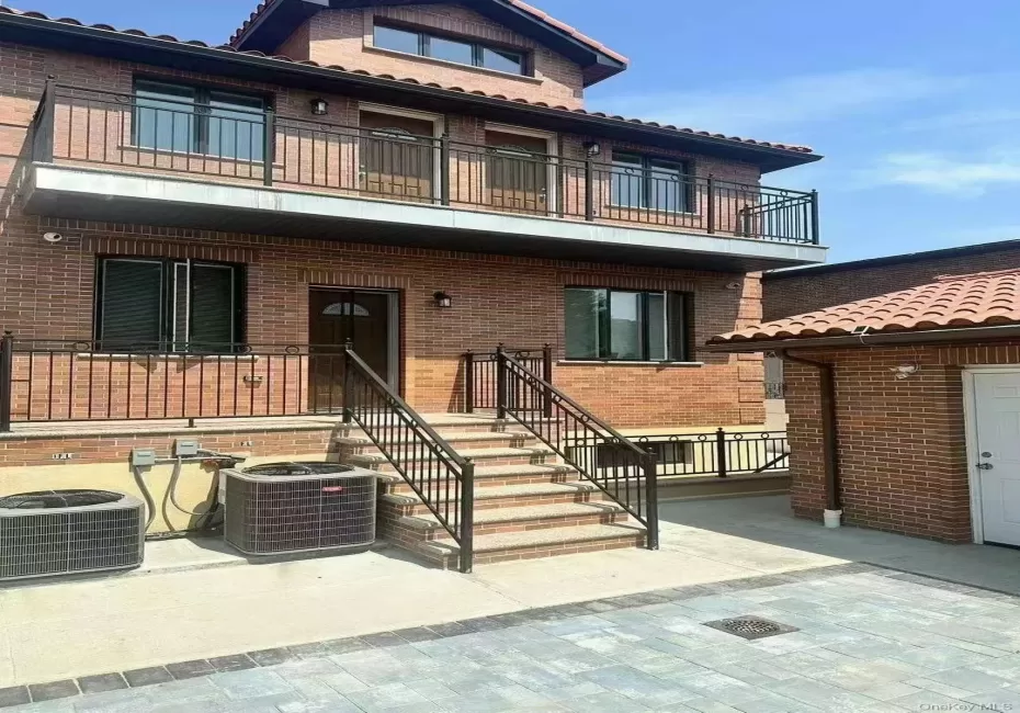 4020 217th Street, New York, NY, 2 Bedrooms Bedrooms, 4 Rooms Rooms,1 BathroomBathrooms,Residential Lease,For Rent,217th,0,1063969 4020 217th Street, New York, NY, 2 Bedrooms Bedrooms, 4 Rooms Rooms,1 BathroomBathrooms,Residential Lease,For Rent,217th,0,1063969