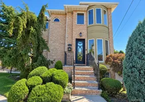 1531 158th Street, New York, NY, 3 Bedrooms Bedrooms, 8 Rooms Rooms,2 BathroomsBathrooms,Residential Lease,For Rent,158th,0,1064128 1531 158th Street, New York, NY, 3 Bedrooms Bedrooms, 8 Rooms Rooms,2 BathroomsBathrooms,Residential Lease,For Rent,158th,0,1064128