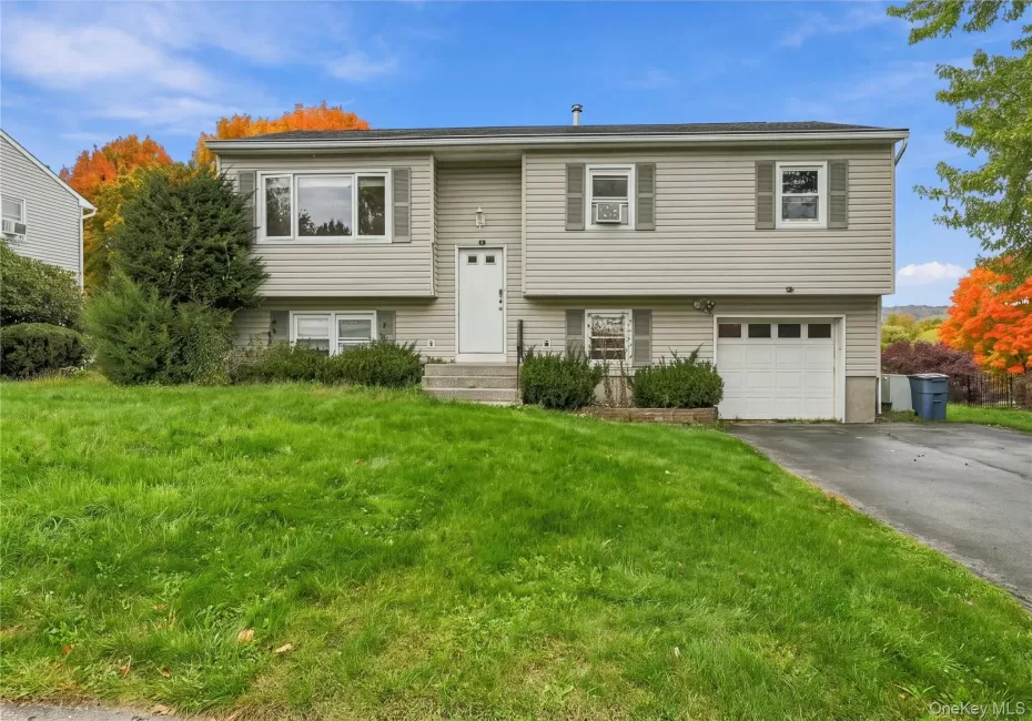 8 Sutherland Drive, Monroe, NY, 4 Bedrooms Bedrooms, 8 Rooms Rooms,2 BathroomsBathrooms,Residential,For Rent,Sutherland,0,1062004 8 Sutherland Drive, Monroe, NY, 4 Bedrooms Bedrooms, 8 Rooms Rooms,2 BathroomsBathrooms,Residential,For Rent,Sutherland,0,1062004