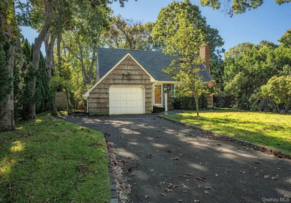 11 Nassau Road, Southampton, NY, 3 Bedrooms Bedrooms, 5 Rooms Rooms,2 BathroomsBathrooms,Residential,For Rent,Nassau,0,1064635 11 Nassau Road, Southampton, NY, 3 Bedrooms Bedrooms, 5 Rooms Rooms,2 BathroomsBathrooms,Residential,For Rent,Nassau,0,1064635