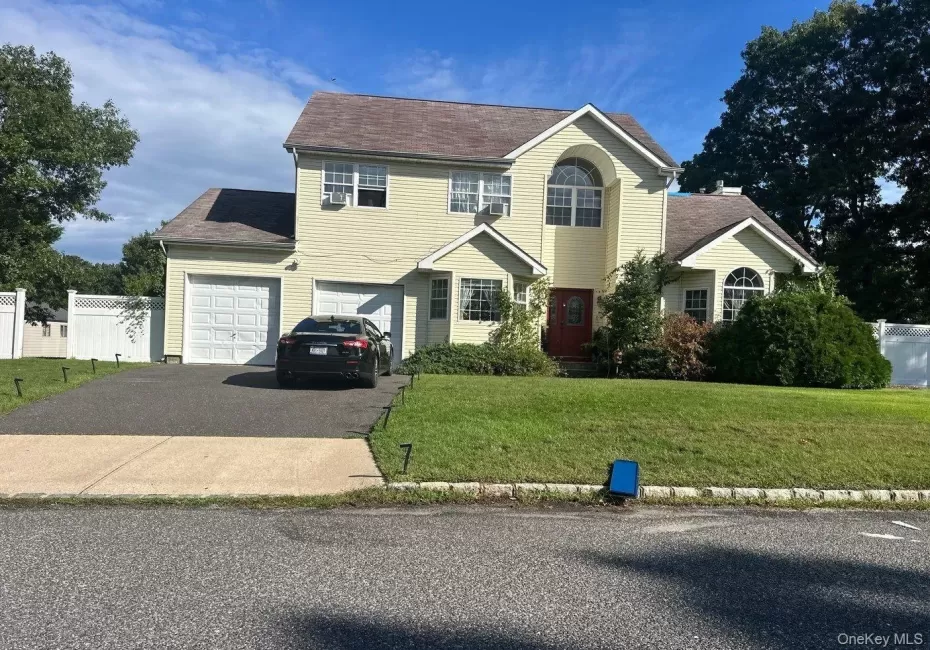 3 Waverly Place, Brookhaven, NY, 4 Bedrooms Bedrooms, 8 Rooms Rooms,3 BathroomsBathrooms,Residential,For Rent,Waverly,0,1064259 3 Waverly Place, Brookhaven, NY, 4 Bedrooms Bedrooms, 8 Rooms Rooms,3 BathroomsBathrooms,Residential,For Rent,Waverly,0,1064259