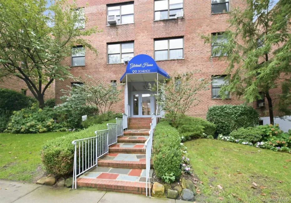 90 Schenck, North Hempstead, NY, 3 Rooms Rooms,1 BathroomBathrooms,Residential,For Rent,Schenck,0,1063879 90 Schenck, North Hempstead, NY, 3 Rooms Rooms,1 BathroomBathrooms,Residential,For Rent,Schenck,0,1063879