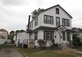 12 Jefferson Place, Hempstead, NY, 3 Bedrooms Bedrooms, 6 Rooms Rooms,1 BathroomBathrooms,Residential Lease,For Rent,Jefferson,0,1064813 12 Jefferson Place, Hempstead, NY, 3 Bedrooms Bedrooms, 6 Rooms Rooms,1 BathroomBathrooms,Residential Lease,For Rent,Jefferson,0,1064813