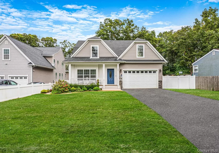 205 Kohr Road, Smithtown, NY, 4 Bedrooms Bedrooms, 9 Rooms Rooms,2 BathroomsBathrooms,Residential,For Rent,Kohr,0,1064178 205 Kohr Road, Smithtown, NY, 4 Bedrooms Bedrooms, 9 Rooms Rooms,2 BathroomsBathrooms,Residential,For Rent,Kohr,0,1064178