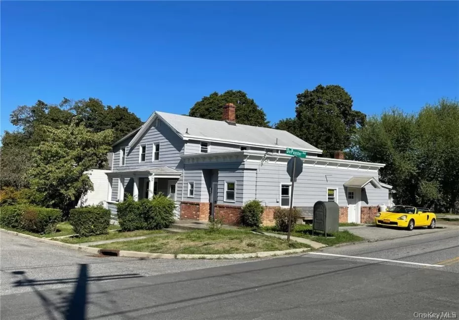 222 East Main Street, Beacon, NY, 1 Bedroom Bedrooms, 3 Rooms Rooms,1 BathroomBathrooms,Residential Lease,For Rent,East Main,0,1064802 222 East Main Street, Beacon, NY, 1 Bedroom Bedrooms, 3 Rooms Rooms,1 BathroomBathrooms,Residential Lease,For Rent,East Main,0,1064802