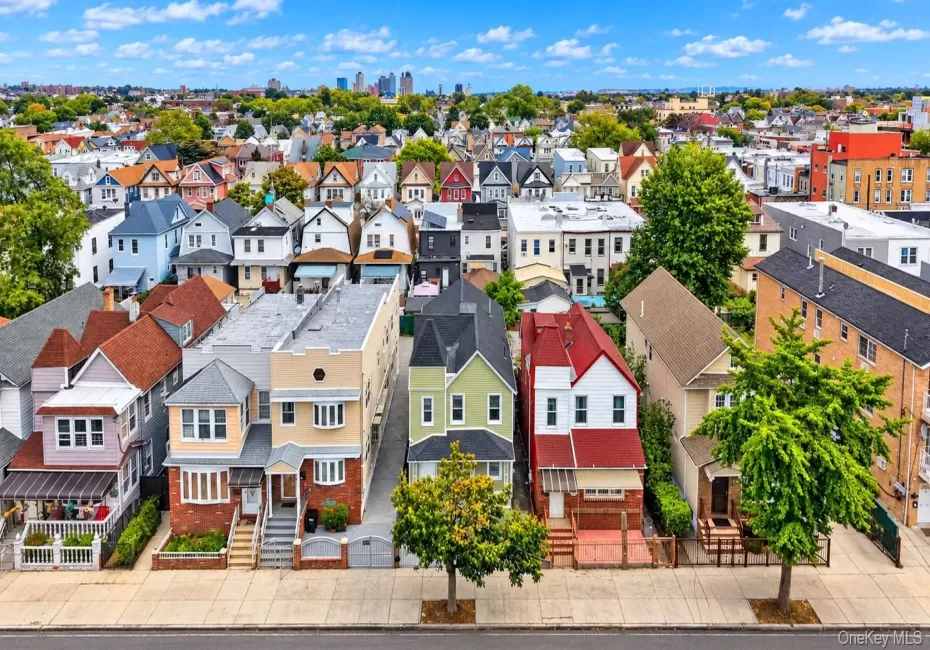 97-31 109th Street, New York, NY, 7 Bedrooms Bedrooms, 11 Rooms Rooms,3 BathroomsBathrooms,Residential,For Rent,109th,0,1064430 97-31 109th Street, New York, NY, 7 Bedrooms Bedrooms, 11 Rooms Rooms,3 BathroomsBathrooms,Residential,For Rent,109th,0,1064430