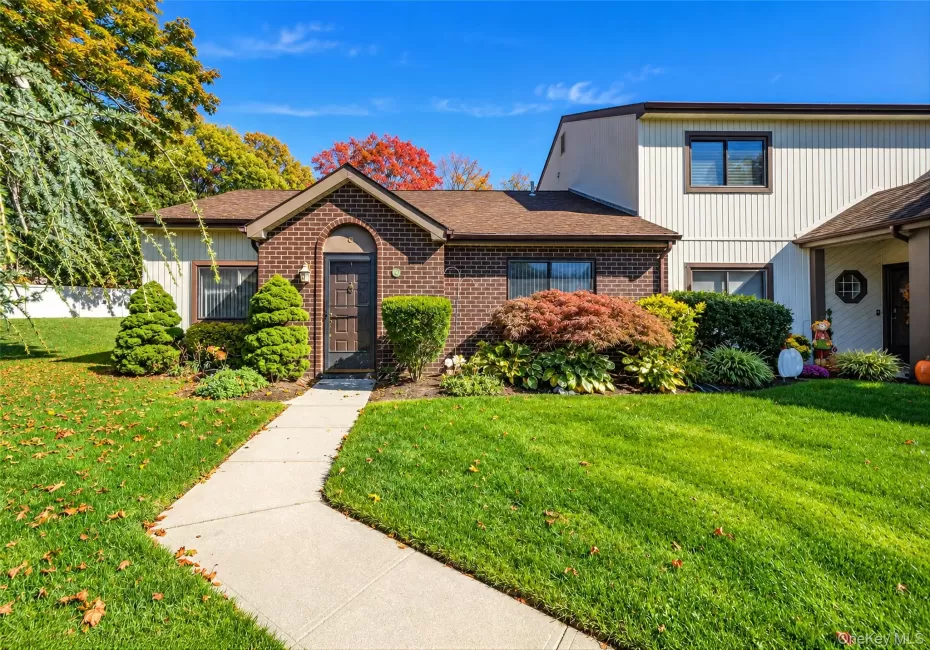 9 Sheila Court, Islip, NY, 2 Bedrooms Bedrooms, 5 Rooms Rooms,2 BathroomsBathrooms,Residential,For Rent,Sheila,0,1064301 9 Sheila Court, Islip, NY, 2 Bedrooms Bedrooms, 5 Rooms Rooms,2 BathroomsBathrooms,Residential,For Rent,Sheila,0,1064301