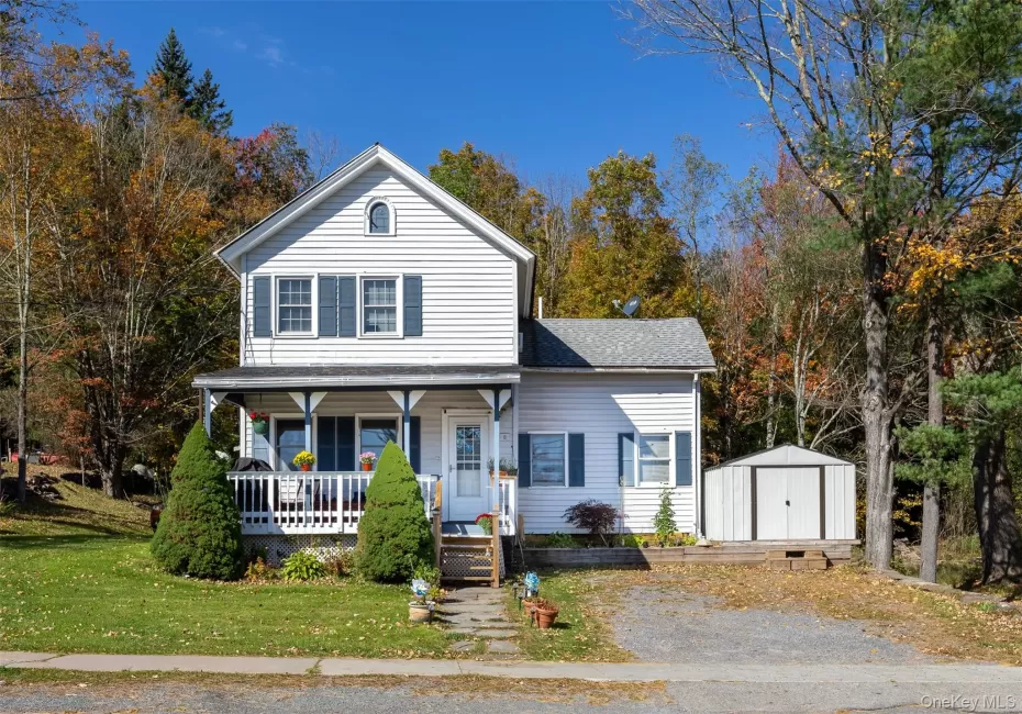 13 Goshen Road, Windham, NY, 4 Bedrooms Bedrooms, 6 Rooms Rooms,2 BathroomsBathrooms,Residential,For Rent,Goshen,0,1064762 13 Goshen Road, Windham, NY, 4 Bedrooms Bedrooms, 6 Rooms Rooms,2 BathroomsBathrooms,Residential,For Rent,Goshen,0,1064762