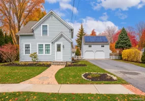 120 Duryea Street, Riverhead, NY, 3 Bedrooms Bedrooms, 6 Rooms Rooms,1 BathroomBathrooms,Residential,For Rent,Duryea,0,1064902 120 Duryea Street, Riverhead, NY, 3 Bedrooms Bedrooms, 6 Rooms Rooms,1 BathroomBathrooms,Residential,For Rent,Duryea,0,1064902