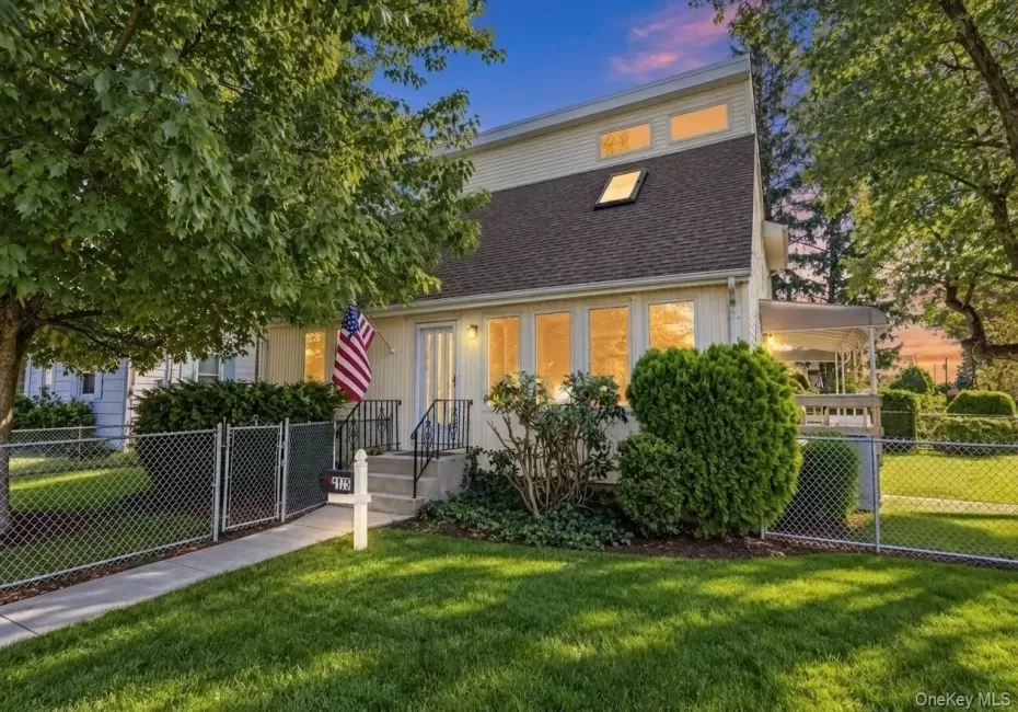 2176 6th Street, Hempstead, NY, 5 Bedrooms Bedrooms, 12 Rooms Rooms,3 BathroomsBathrooms,Residential,For Rent,6th,0,1064971 2176 6th Street, Hempstead, NY, 5 Bedrooms Bedrooms, 12 Rooms Rooms,3 BathroomsBathrooms,Residential,For Rent,6th,0,1064971