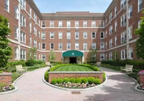 111 7th Street, Hempstead, NY, 1 Bedroom Bedrooms, 3 Rooms Rooms,1 BathroomBathrooms,Residential Lease,For Rent,7th,0,1064915 111 7th Street, Hempstead, NY, 1 Bedroom Bedrooms, 3 Rooms Rooms,1 BathroomBathrooms,Residential Lease,For Rent,7th,0,1064915