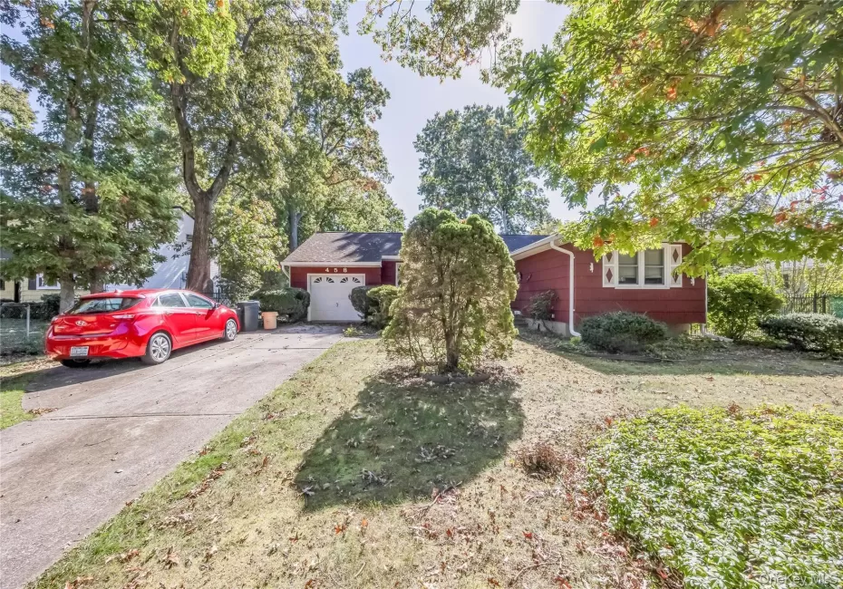 458 Johnson Avenue, Islip, NY, 3 Bedrooms Bedrooms, 7 Rooms Rooms,2 BathroomsBathrooms,Residential,For Rent,Johnson,0,1063169 458 Johnson Avenue, Islip, NY, 3 Bedrooms Bedrooms, 7 Rooms Rooms,2 BathroomsBathrooms,Residential,For Rent,Johnson,0,1063169