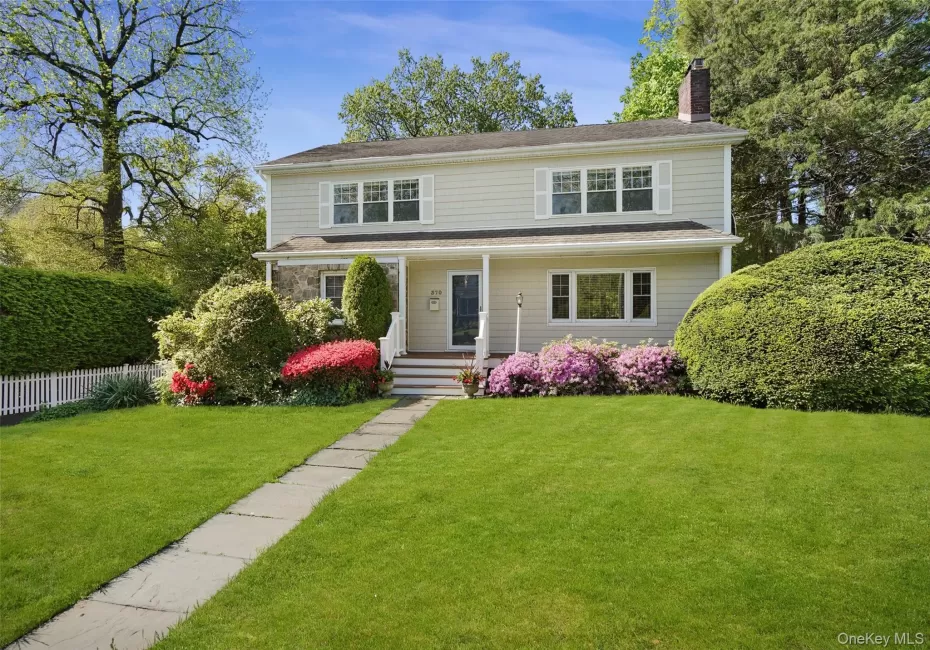 370 Oakland Beach Avenue, Rye City, NY, 5 Bedrooms Bedrooms, 8 Rooms Rooms,3 BathroomsBathrooms,Residential Lease,For Rent,Oakland Beach,0,1063640 370 Oakland Beach Avenue, Rye City, NY, 5 Bedrooms Bedrooms, 8 Rooms Rooms,3 BathroomsBathrooms,Residential Lease,For Rent,Oakland Beach,0,1063640