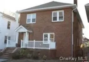 32 Fulton Street, Long Beach, NY, 3 Bedrooms Bedrooms, 7 Rooms Rooms,3 BathroomsBathrooms,Residential Lease,For Rent,Fulton,0,1065132 32 Fulton Street, Long Beach, NY, 3 Bedrooms Bedrooms, 7 Rooms Rooms,3 BathroomsBathrooms,Residential Lease,For Rent,Fulton,0,1065132