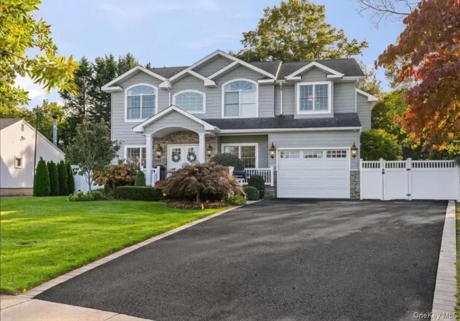 6 Perry Court, Oyster Bay, NY, 6 Bedrooms Bedrooms, 15 Rooms Rooms,4 BathroomsBathrooms,Residential,For Rent,Perry,0,1064650 6 Perry Court, Oyster Bay, NY, 6 Bedrooms Bedrooms, 15 Rooms Rooms,4 BathroomsBathrooms,Residential,For Rent,Perry,0,1064650
